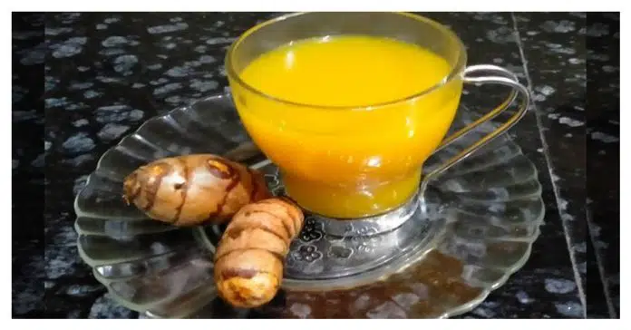 Raw turmeric tea